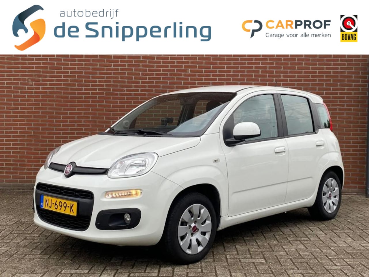 Fiat Panda - 0.9 TWINAIR LOUNGE AUTOMAAT PDC AIRCO BLUETOOTH - AutoWereld.nl