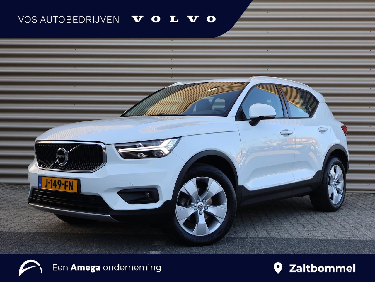 Volvo XC40 - T2 AUT Business Pro | Dealer onderhouden l Trekhaak l IntelliSafe Assist & Surround | Park - AutoWereld.nl