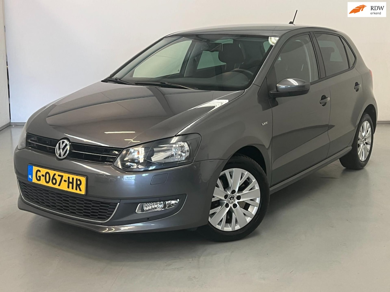 Volkswagen Polo - 1.2 TSI Highline / Aut / Stoelverwarming - AutoWereld.nl