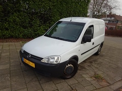 Opel Combo - 1.3 CDTi Base MET JAAR APK