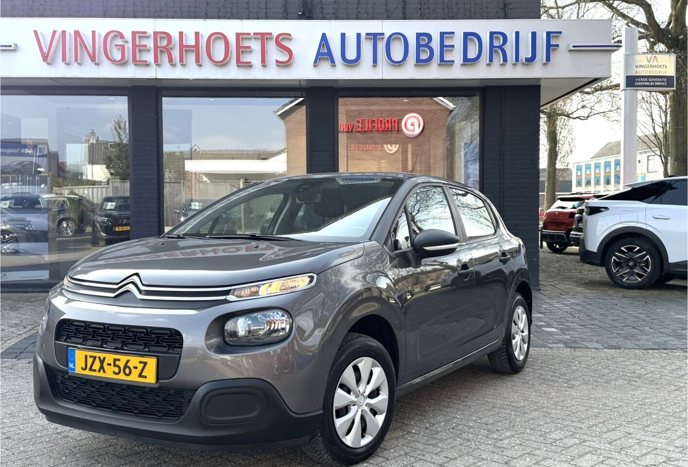 Citroën C3 - Benzine 5-Deurs * Hele Mooie * * Climate & Cruise Control * Navigatie & Spotify via Apple - AutoWereld.nl