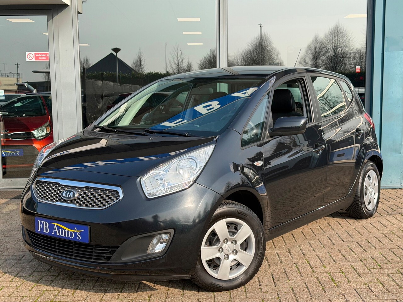 Kia Venga - 1.4 CVVT Seven Airco Lmv Navi Camera Cruise - AutoWereld.nl