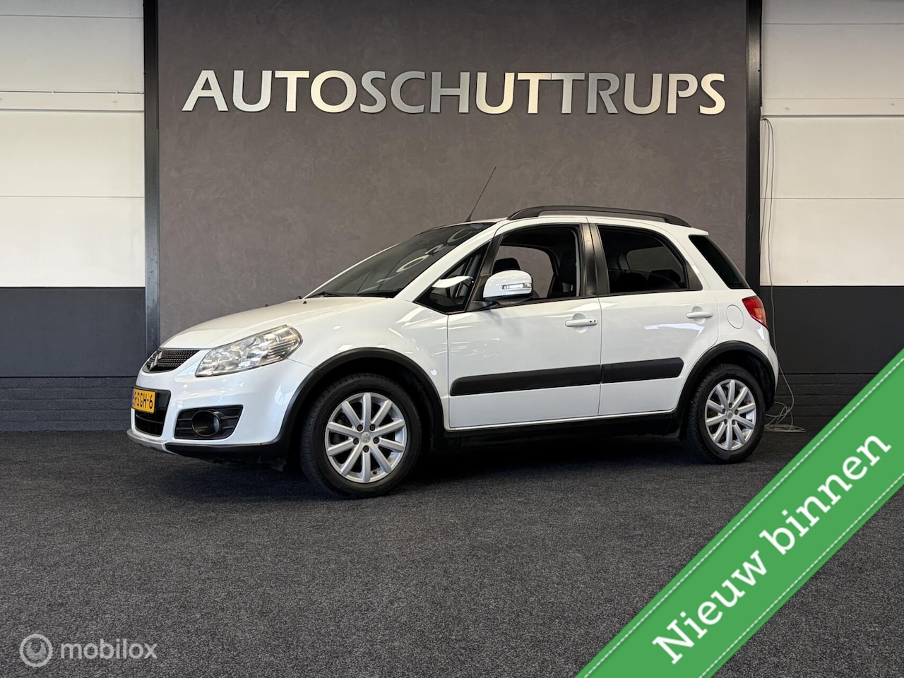 Suzuki SX4 - 1.6 Executive CLIMA / TR.HAAK / NAVI / STOELVERW. / KEYLESS / - AutoWereld.nl