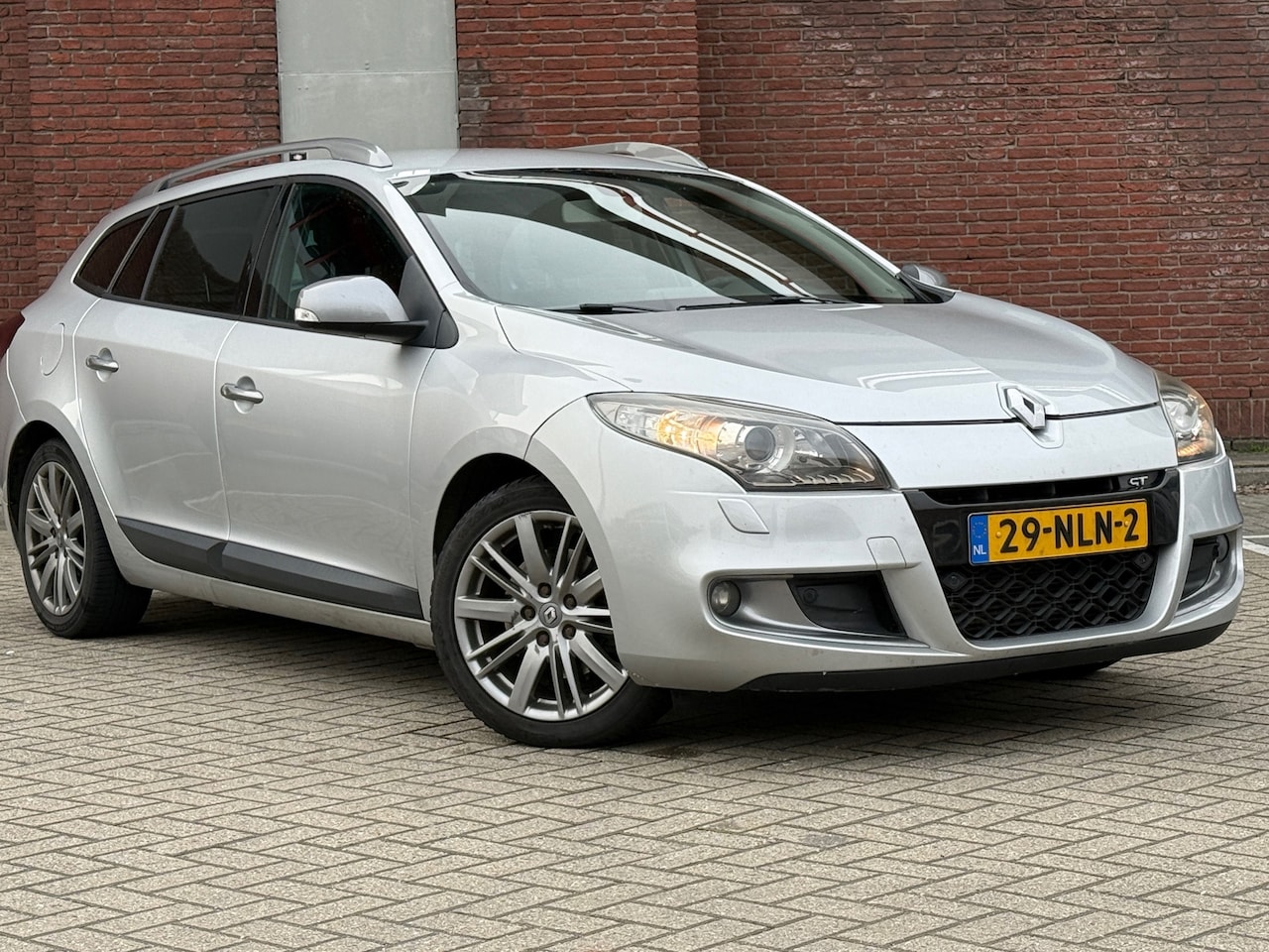 Renault Mégane Estate - 2.0 TCe GT|180 PK|LEDER|NAVI|GOED-ONDERHOUDEN - AutoWereld.nl