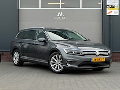 Volkswagen Passat Variant - 1.4 TSI/218pk GTE Highline|2016|NAP|Trekhaak|Camera|Stoelverw.|Adaptive|Carplay|17"LMV