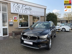 Volvo XC40 - 1.5 T2 Momentum Automaat / Navigatie