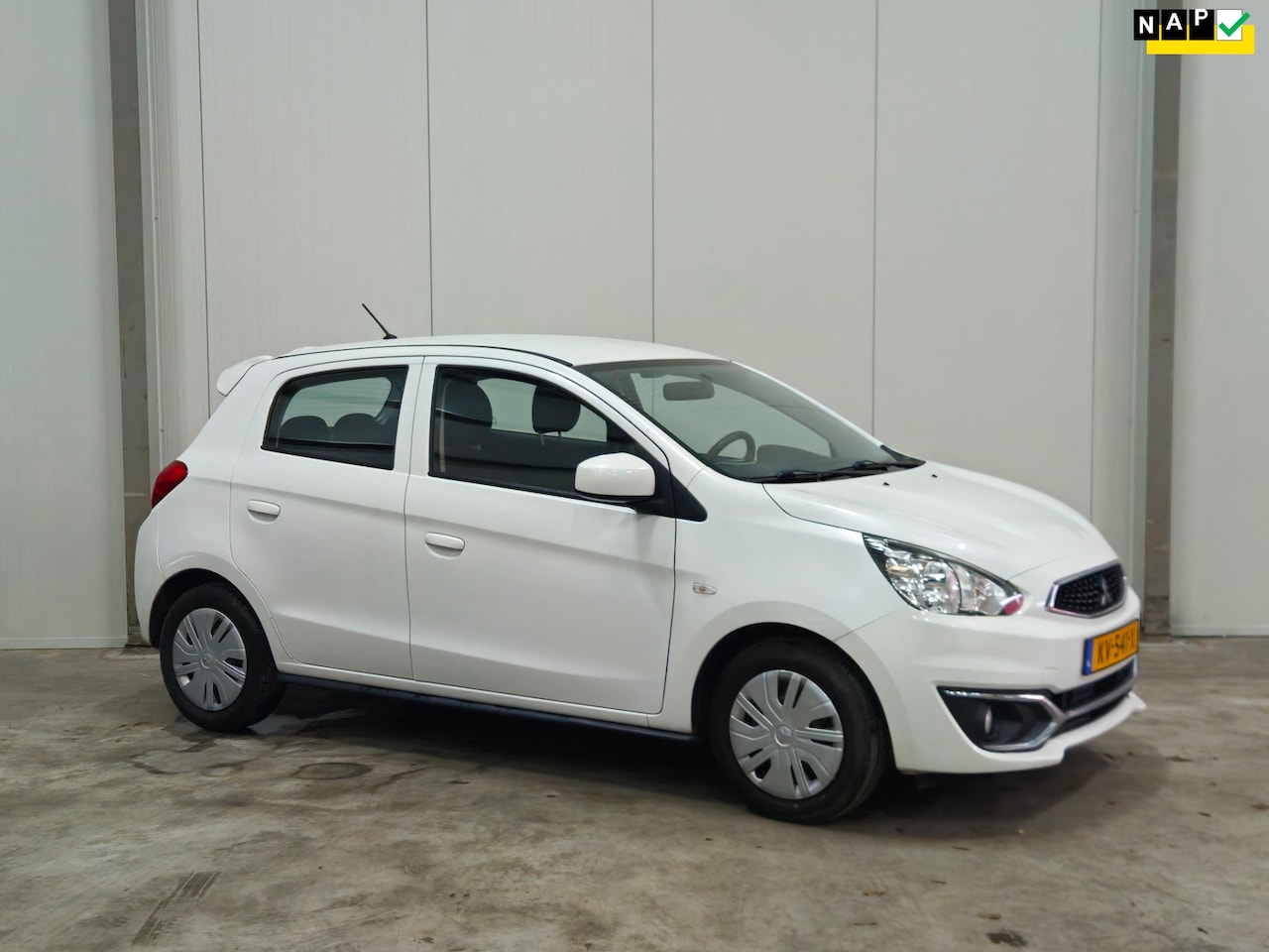 Mitsubishi Space Star - 1.0 Cool+ VOLLE JAAR APK - AutoWereld.nl