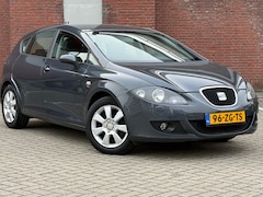 SEAT Leon - 1.8 TFSI Stylance|LEDER|AIRCO|CRUISE|NAP|