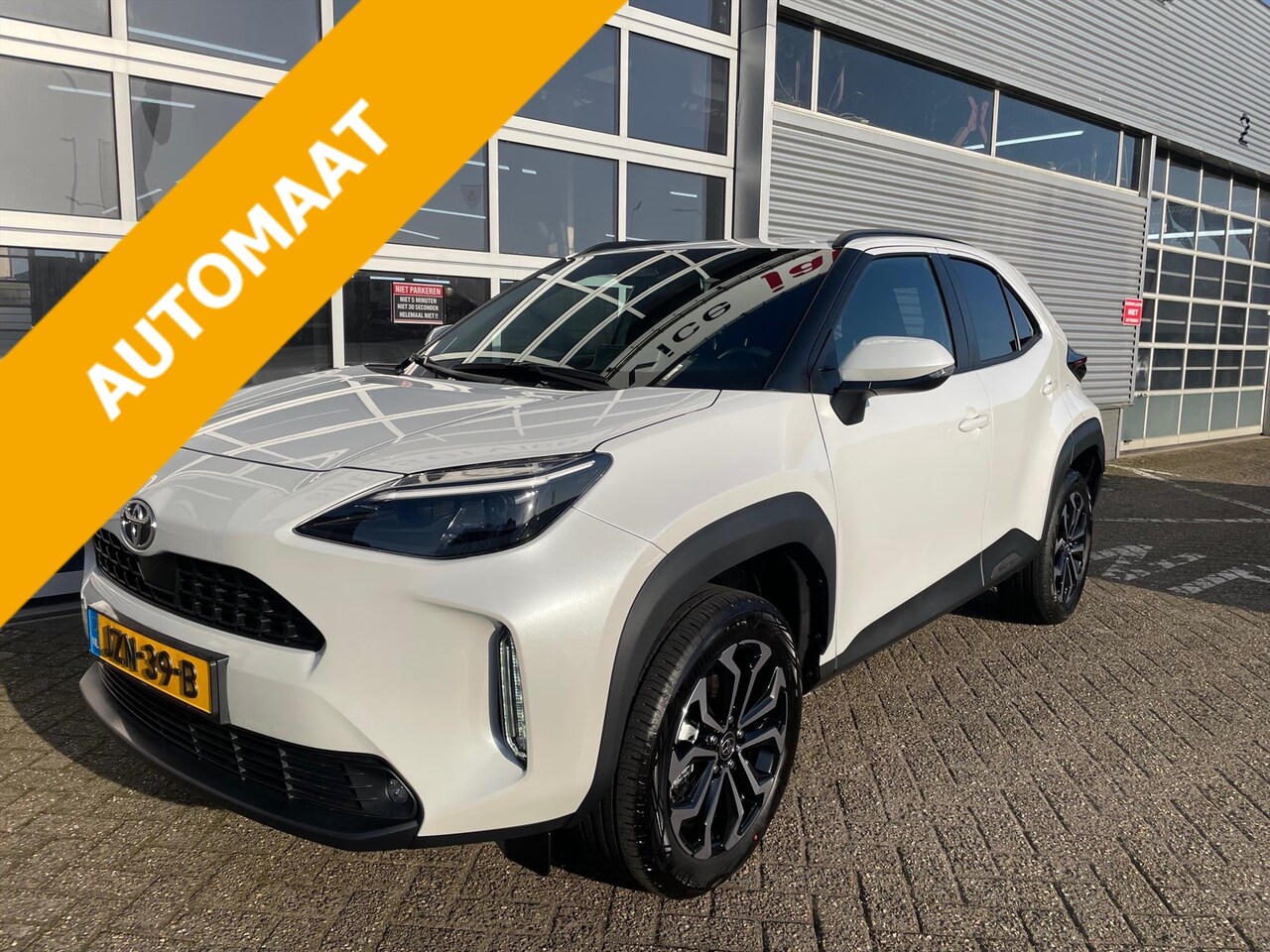 Toyota Yaris Cross - 1.5 VVTi Hybrid 130pk Dynamic Winterpakket - AutoWereld.nl