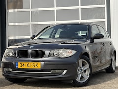 BMW 1-serie - 116i Business Line 116pk | Airco | Cruise control | Isofix bevestiging voor kinderzitjes |