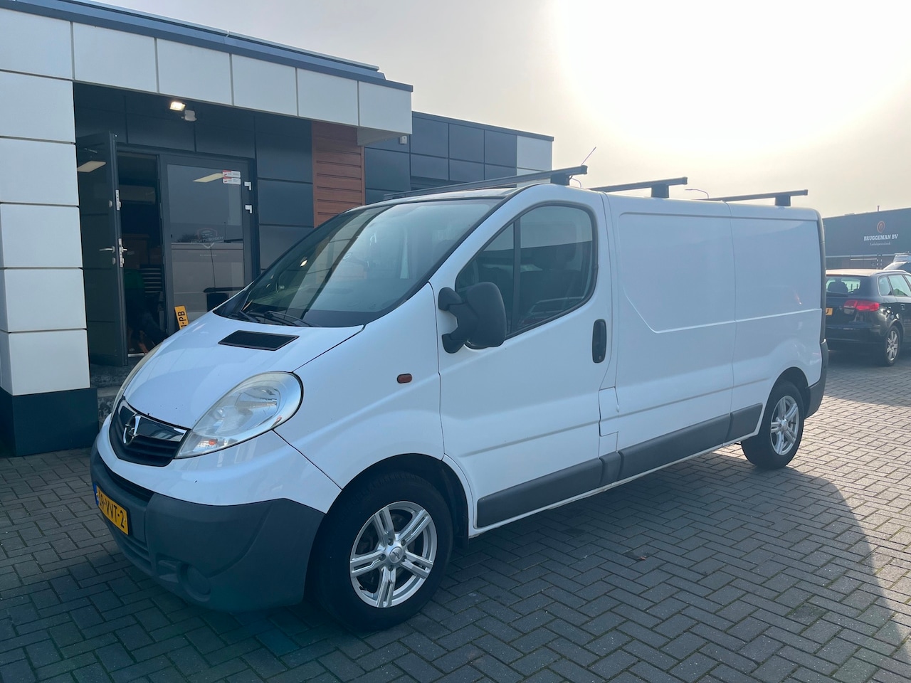 Opel Vivaro - 2.0 CDTI L2 Airco 2008 - AutoWereld.nl