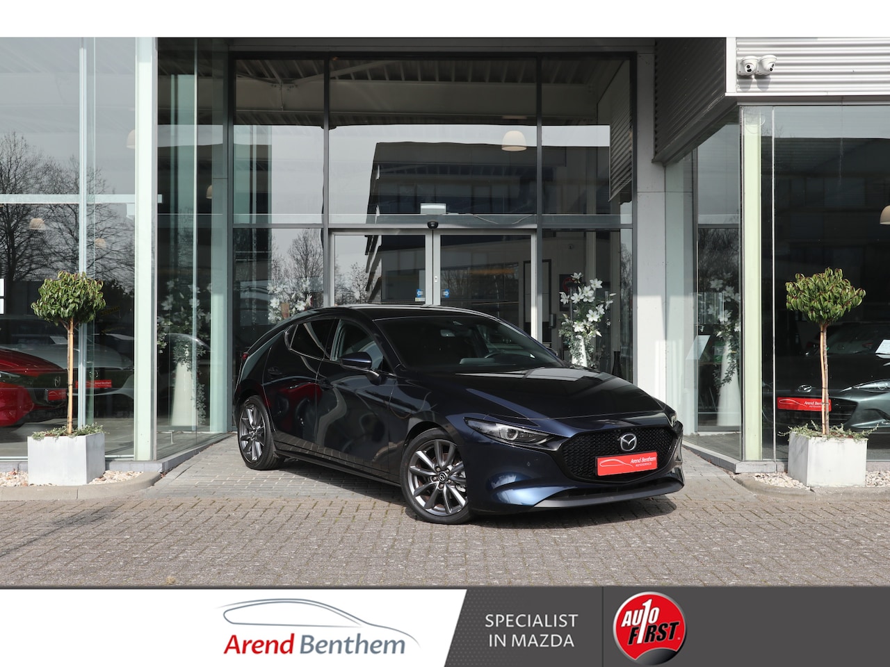 Mazda 3 - 2.0 e-SkyActiv-G M Hybrid 122 Luxury Trekhaak / Camera / Navi / Clima / Cruise - AutoWereld.nl