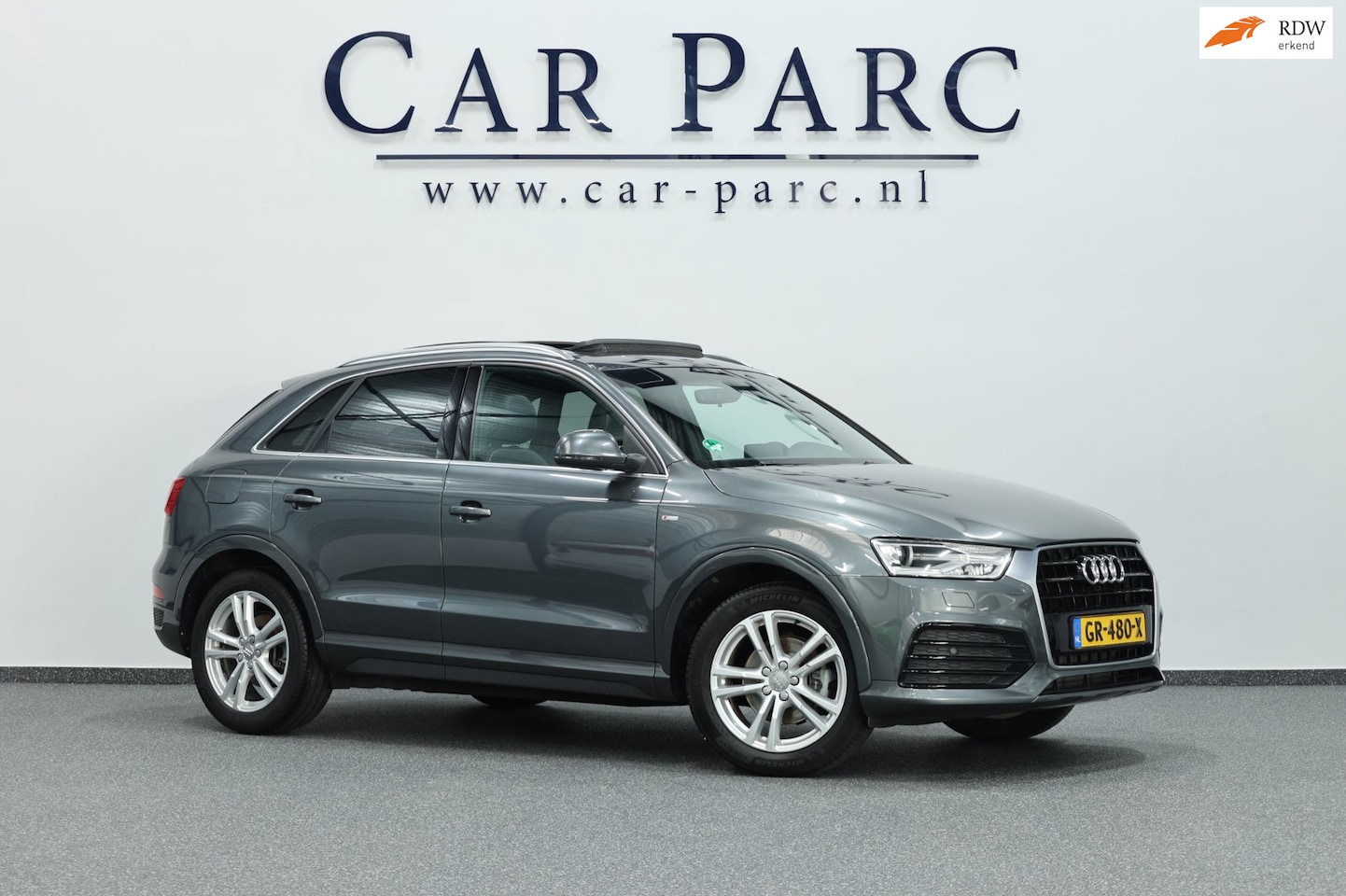 Audi Q3 - 1.4 TFSI CoD S Edition 3x S-LINE/FACELIFT/LED/PANO/BOSE/HALF LEDER+S.VERWARMING/LMV/PDC/CR - AutoWereld.nl