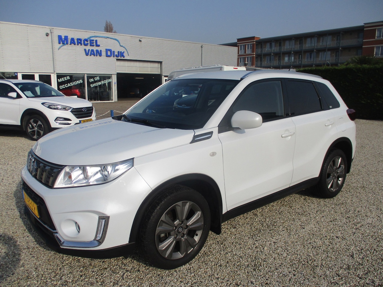 Suzuki Vitara - 1.0 Boosterjet Select Automaat - AutoWereld.nl
