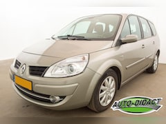 Renault Grand Scénic - 2.0-16V Navi Clima 7p. Tech Line
