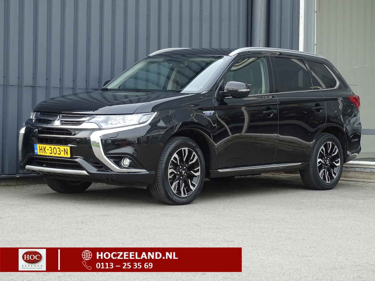 Mitsubishi Outlander - 2.0 PHEV Executive Edition | Trekhaak | Navi | Camera - AutoWereld.nl