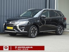 Mitsubishi Outlander - 2.0 PHEV Executive Edition | Trekhaak | Navi | Camera