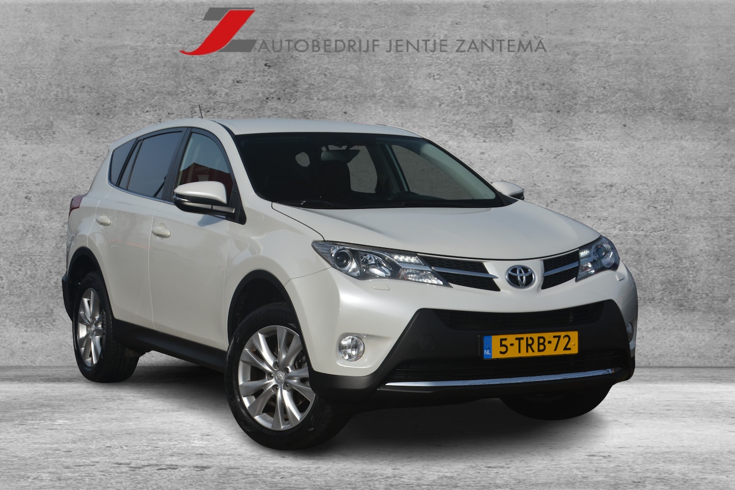 Toyota RAV4 - 2.0 Executive Business 4WD | Car Play | Stoelverwarming | Cruise | Elek. Stoelen | Clima | - AutoWereld.nl