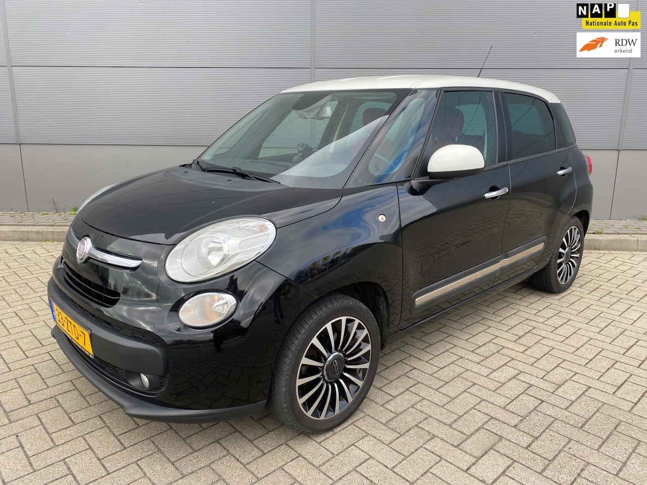 Fiat 500 L - 0.9 TwinAir Easy 0.9 TwinAir Easy - AutoWereld.nl