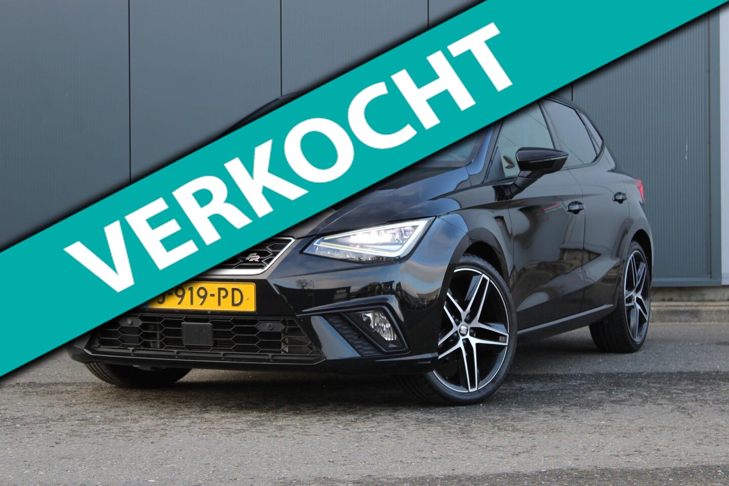 SEAT Ibiza - 1.0 TSI FR Limited Edition 1.0 TSI FR Limited Edition, BTW, Alcantara/Leder, Stoelverwarming, 18 Inch, Camera, Carpla - AutoWereld.nl