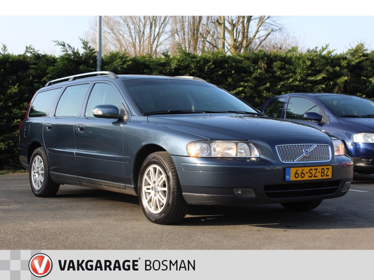 Volvo V70 - 2.4 Kinetic/AIRCO/CRUISE - AutoWereld.nl