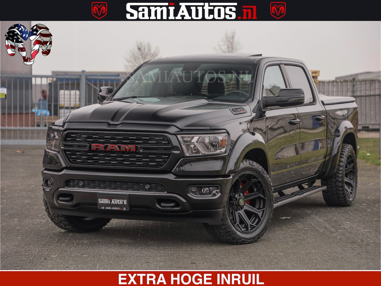 Dodge Ram Pick Up - SPORT | 5.7 V8 4x4 HEMI | PANORAMA DAK | GROOTSCHEM 12 INCH | LPG | Diamond Black Pearl | - AutoWereld.nl