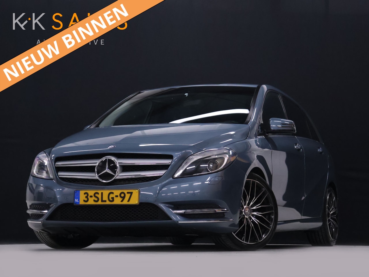 Mercedes-Benz B-klasse - 180 Ambition AUTOMAAT [CRUISE CONTROL, BLUETOOTH TELEFOON, NAVIGATIE, LICHTMETALEN VELGEN, - AutoWereld.nl