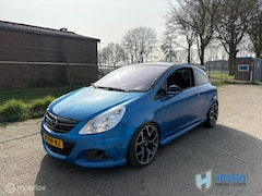 Opel Corsa - 1.6-16V T OPC