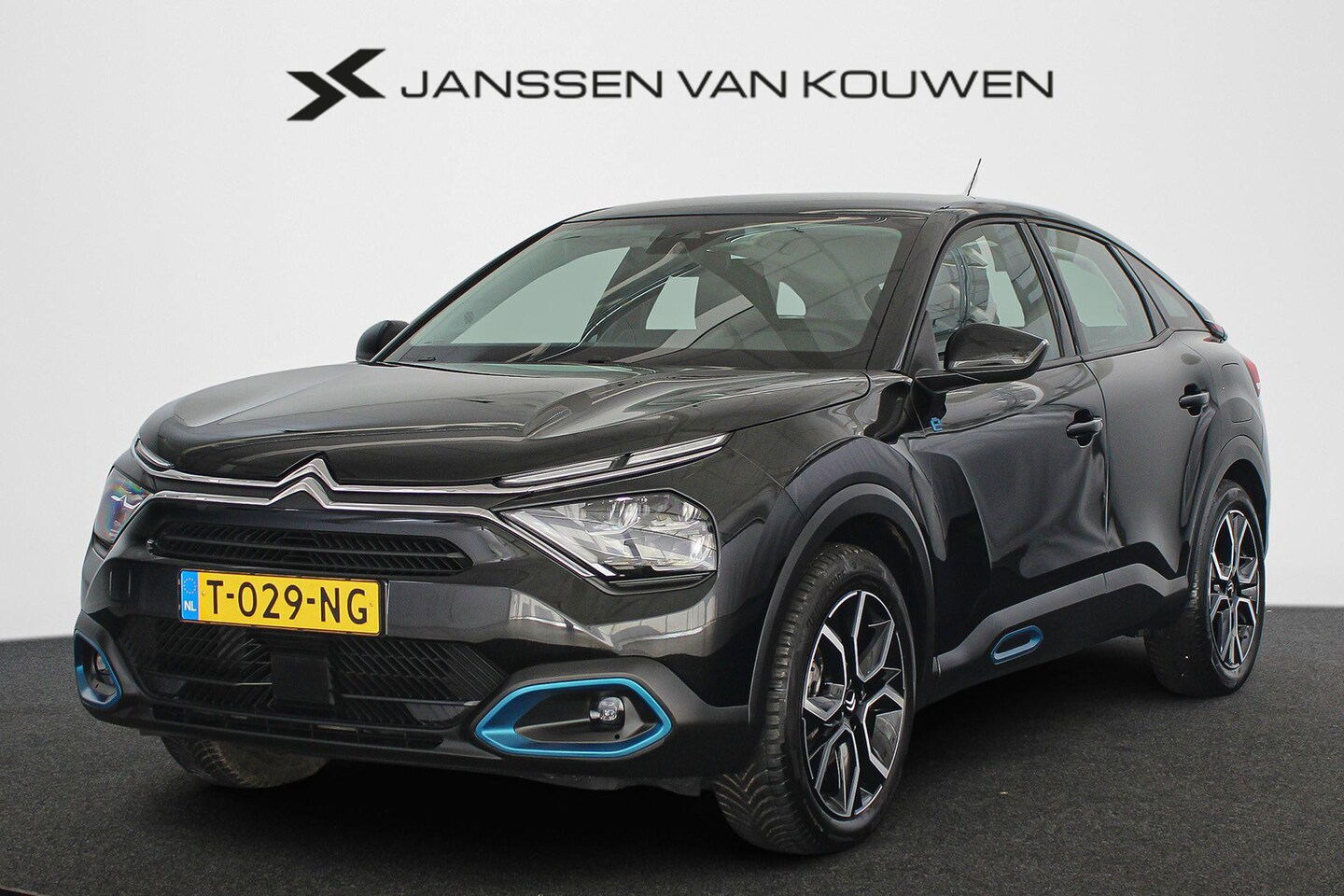 Citroën Ë-C4 - Feel Pack 50 kWh Camera Apple Carplay 18" LMW - AutoWereld.nl