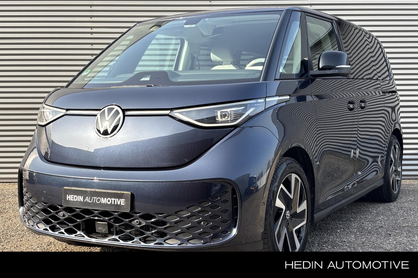 Volkswagen ID. Buzz - Pro Advantage 77 kWh Nederlandse Auto / 2 schuifdeuren / Parkeercamera / Electrische trekh - AutoWereld.nl