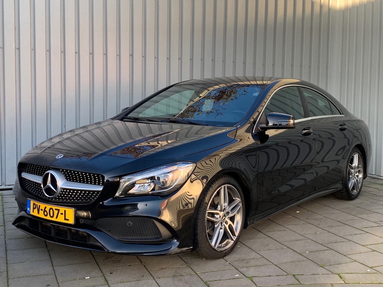 Mercedes-Benz CLA-Klasse - 180 Business Solution AMG|116000KM|Navigatie|Automaat| - AutoWereld.nl