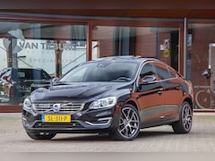 Volvo S60 - 2.0 T6 AWD SUMMUM