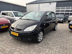 Mitsubishi Colt - 1.3 Heartbeat 5-Deurs Zwart Airco APK