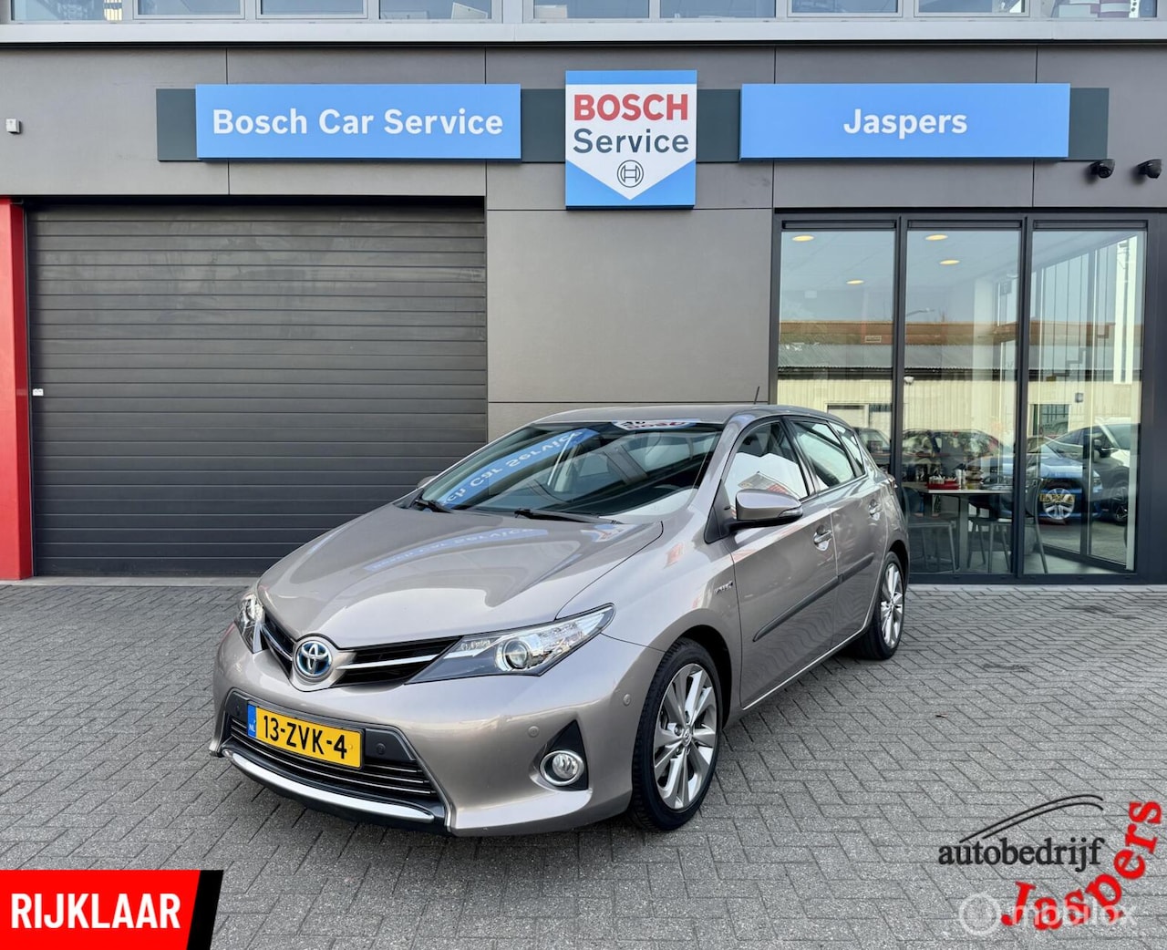 Toyota Auris - 1.8 Hybrid Lease Pro 1.8 Hybrid Lease Pro - AutoWereld.nl