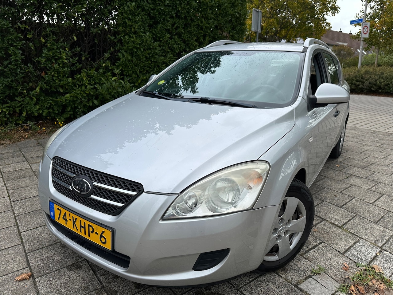 Kia Cee'd Sporty Wagon - MET AIRCO & APK TOT 18 november 2026! 1.4 X-tra - AutoWereld.nl