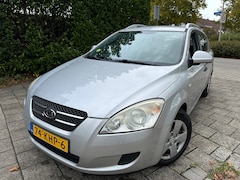 Kia Cee'd Sporty Wagon - MET AIRCO & APK TOT 18-11-2026 Cee'd MET AIRCO & APK TOT 18-11-2026