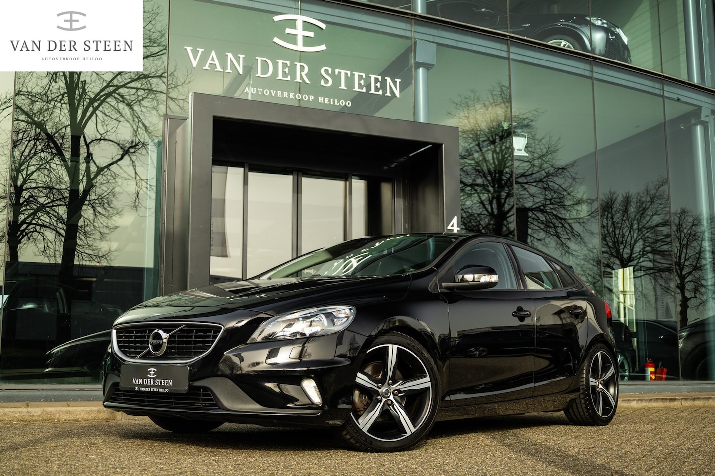 Volvo V40 - 2.0 T2 Kinetic Oceean Race | Stage 1 | Heico uitlaat - AutoWereld.nl