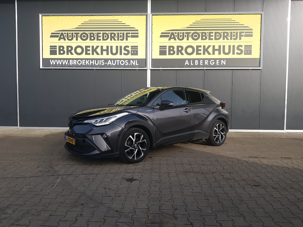 Toyota C-HR - 2.0 Hybrid TeamNL 2.0 Hybrid TeamNL - AutoWereld.nl