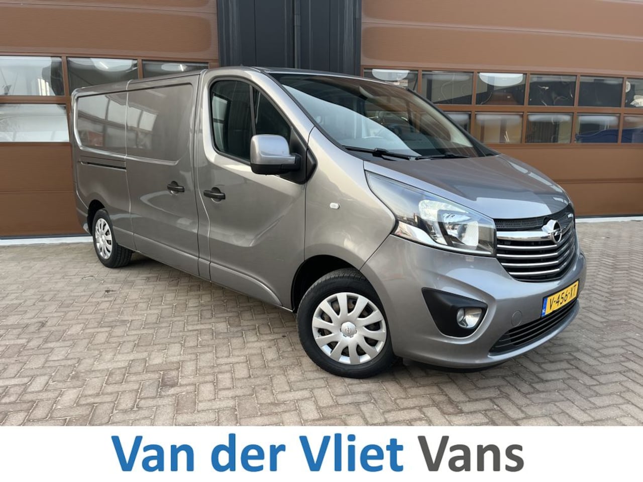 Opel Vivaro - 1.6 CDTI 126pk L2 Sport 3 zits BPM Vrij! Lease €256 p/m,, Airco, Navi, Camera, PDC, Cruise - AutoWereld.nl