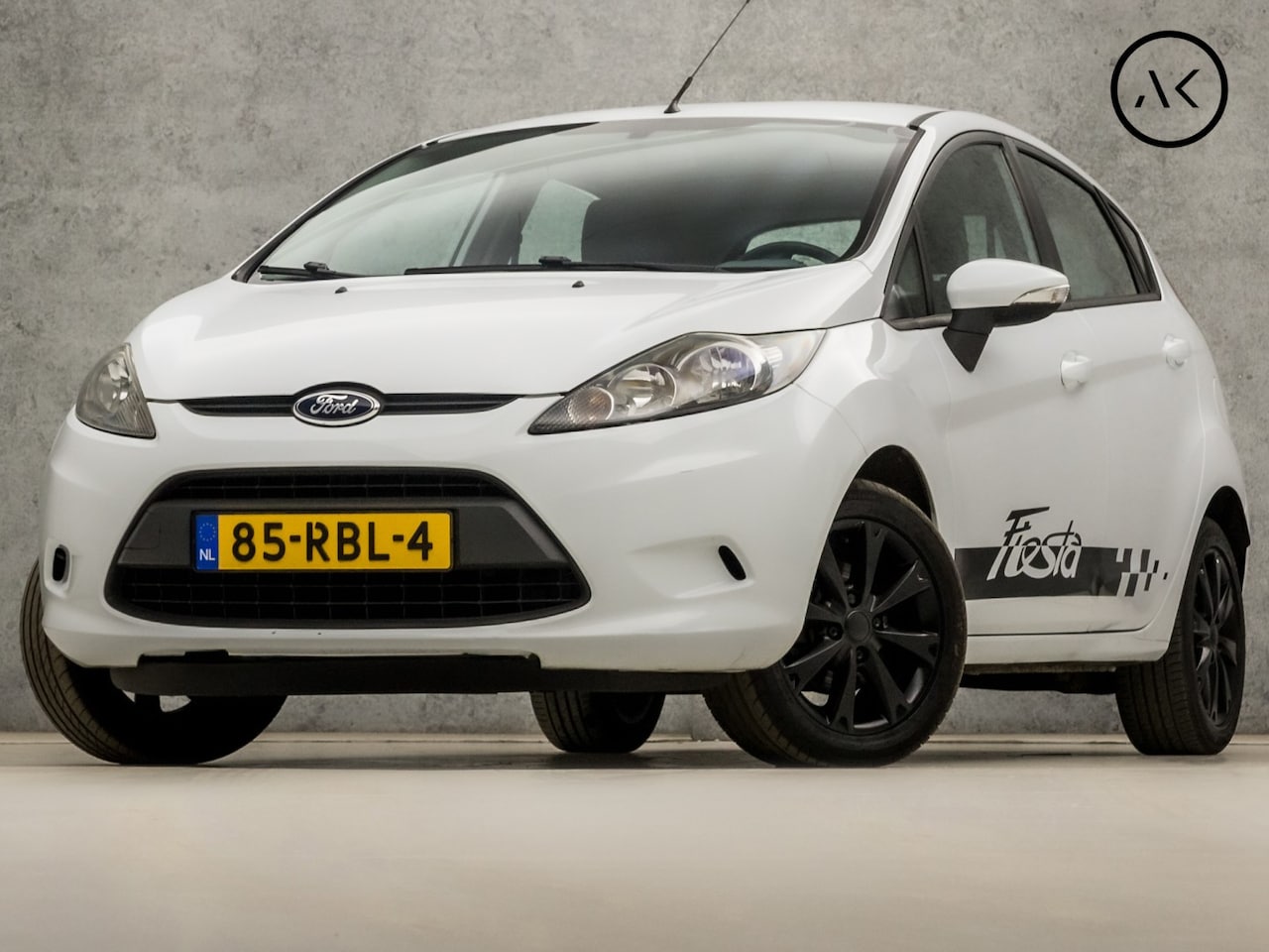 Ford Fiesta - 1.25 Sport (5 DEURS, AIRCO, LM VELGEN, SPORTSTOELEN, ELEK RAMEN, NIEUWE APK, NIEUWSTAAT) - AutoWereld.nl