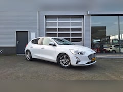 Ford Focus - 1.0 EcoBoost ST Line/Navigatie/Pdc/Lm Velgen/Led/Trekhaak/Enz