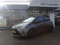 Toyota Yaris - 1.5 HYBRID BI-TONE PANODAK NAVI CLIMA CRUISE KEYLESS CAMERA EL-RAMEN LM-VELGEN