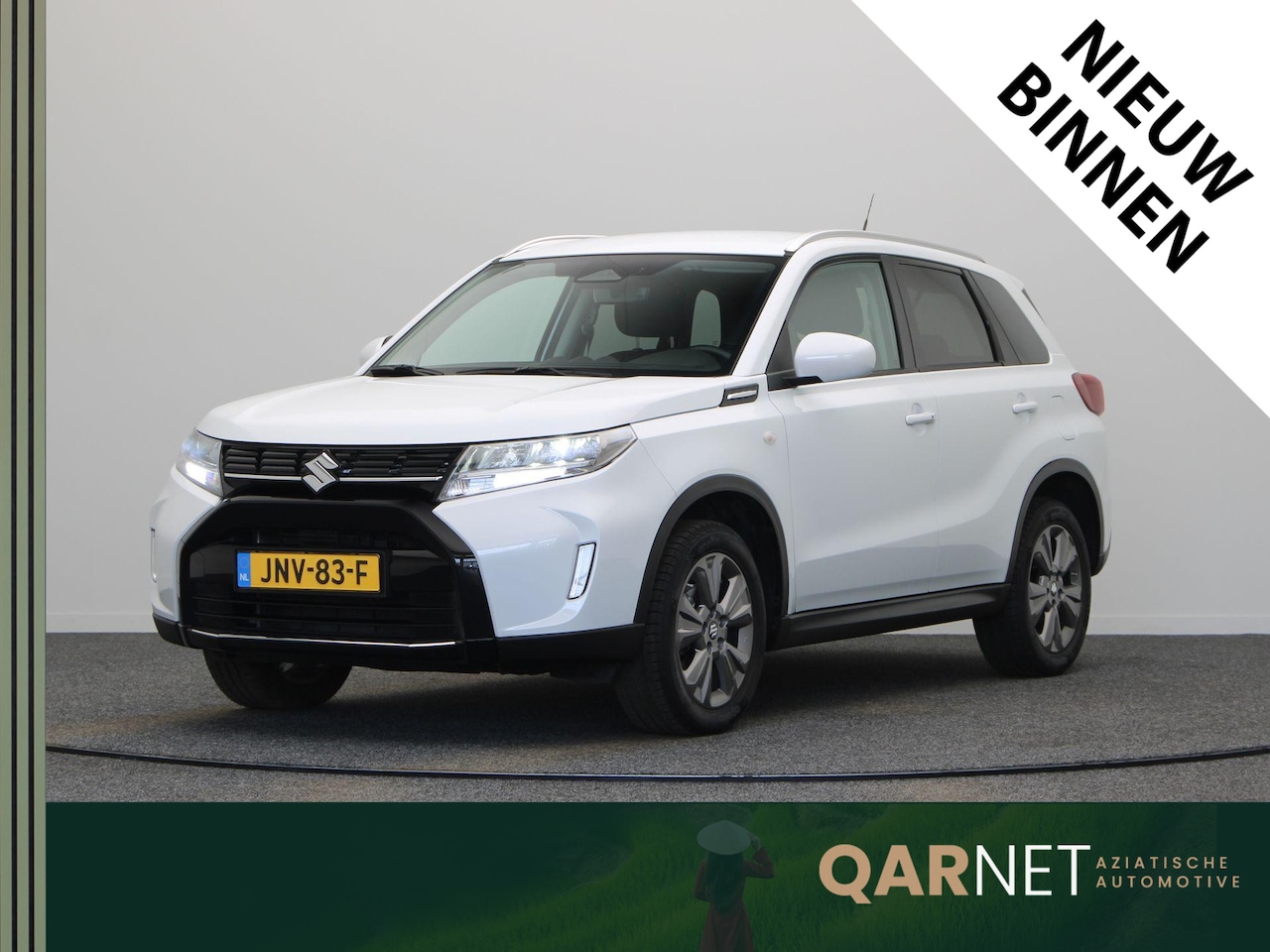 Suzuki Vitara - 1.5 Hybrid Select | Automaat | Apple Carplay & Android Auto | Stoelverwarming | All Season - AutoWereld.nl