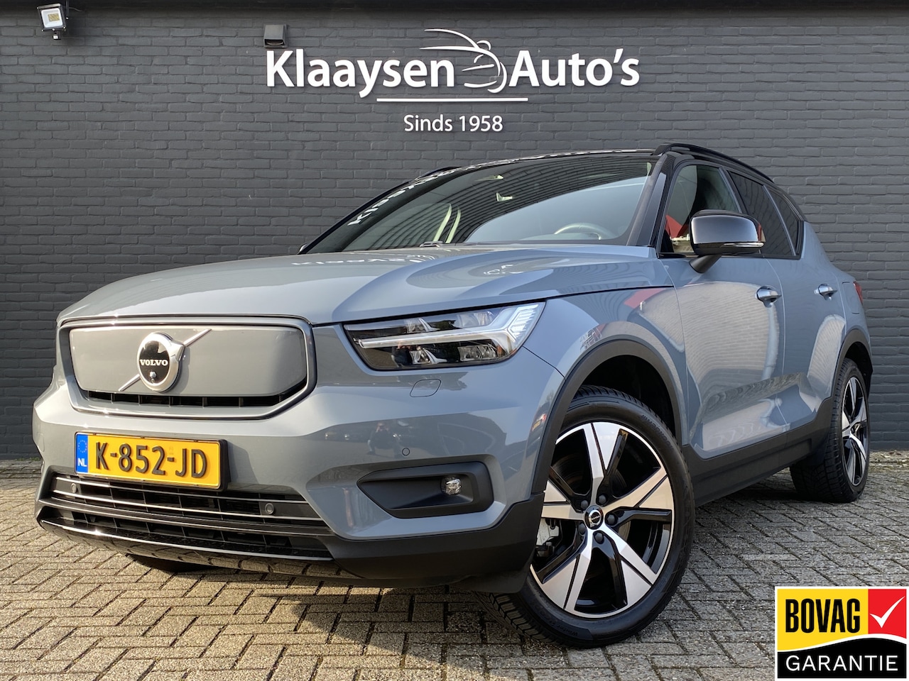 Volvo XC40 - Recharge P8 AWD 408 pk R-Design | 1e eigenaar | dealer onderh. | panoramadak | trekhaak | - AutoWereld.nl