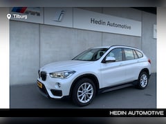 BMW X1 - sDrive18i Executive | Achteruitrijcamera | Park Distance Control voor/achter (PDC) | Navig