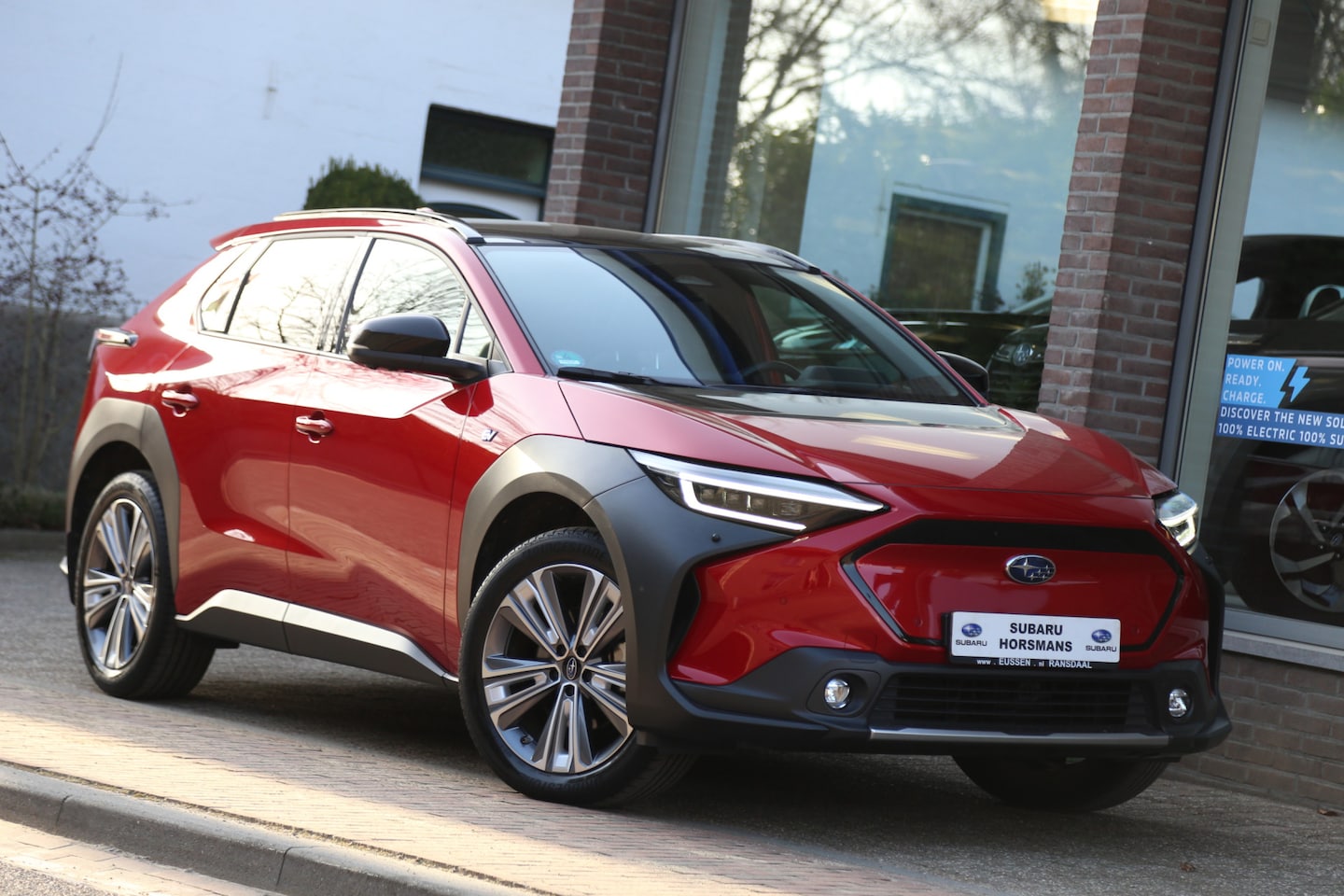 Subaru Solterra - Sky Package 71 kWh Schuifdak Leer HK 360view - AutoWereld.nl