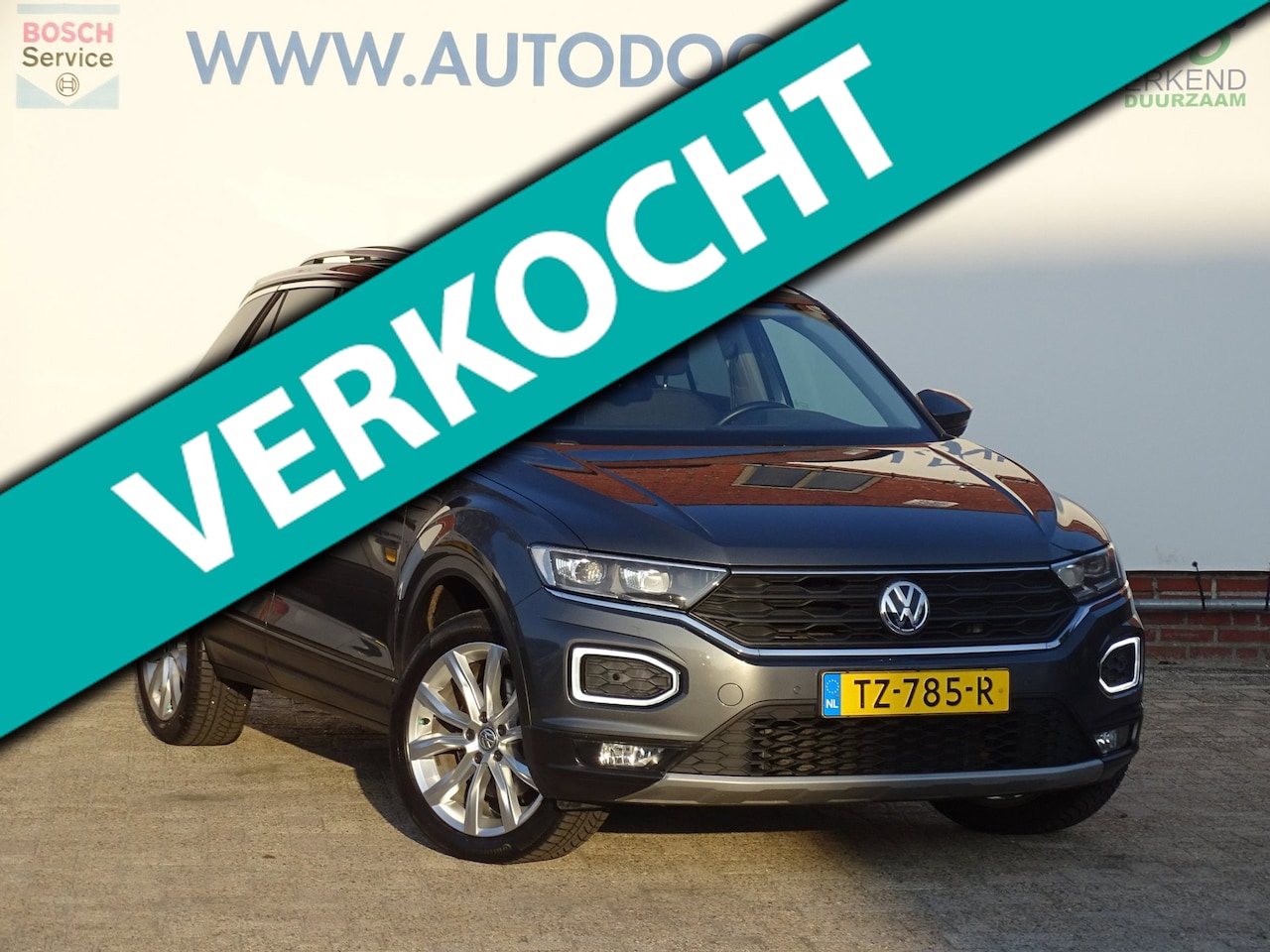 Volkswagen T-Roc - 1.0 TSI Style|Pano|Trekhaak|Camera|Adaptive - AutoWereld.nl