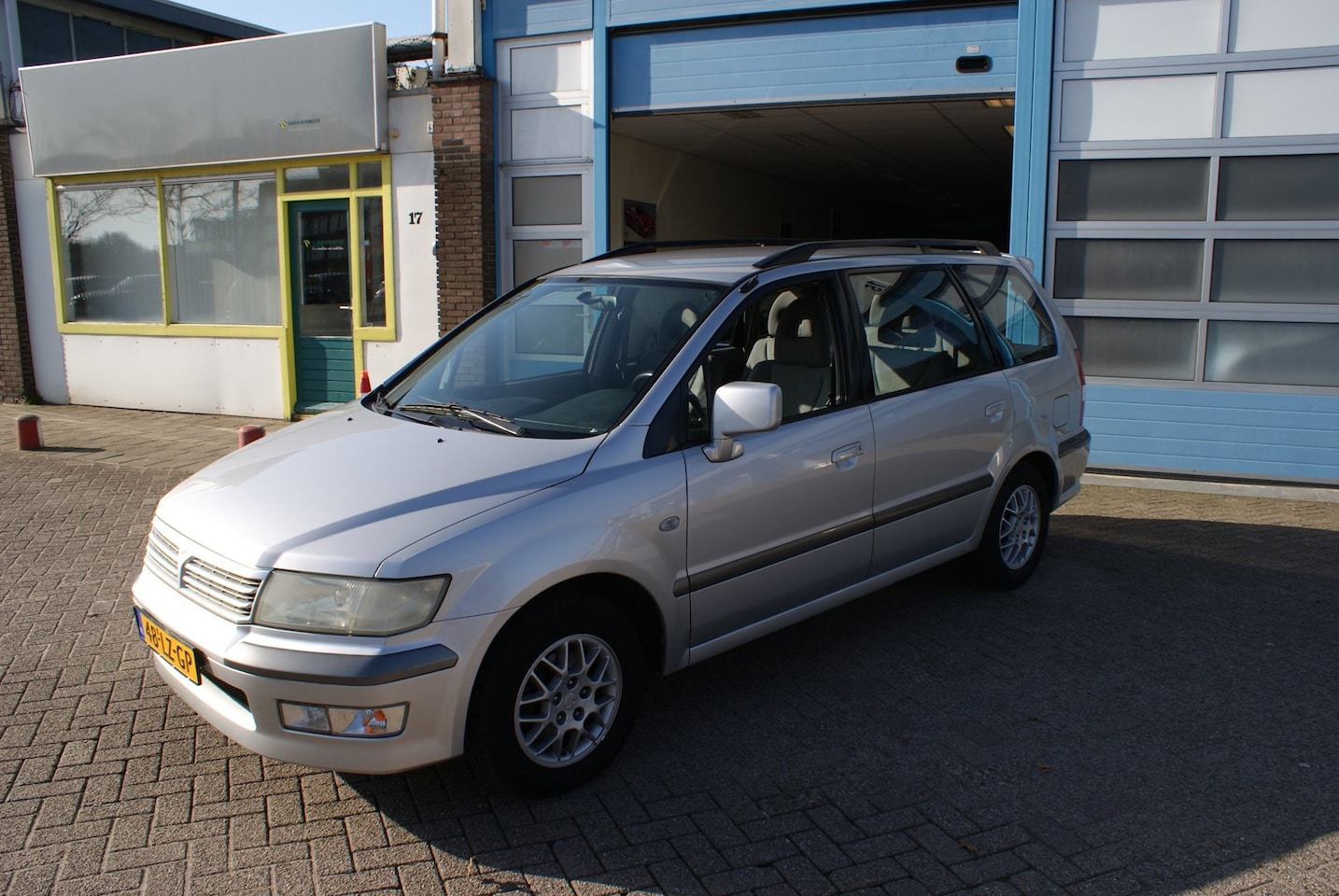 Mitsubishi Space Wagon - 2.4 GDI Shogun 7p. 2.4 GDI Shogun 7p. - AutoWereld.nl