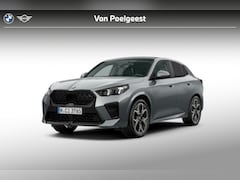 BMW X2 - sDrive20i | M Sportpakket Pro | Innovation Pack | Comfort Pack | Trekhaak
