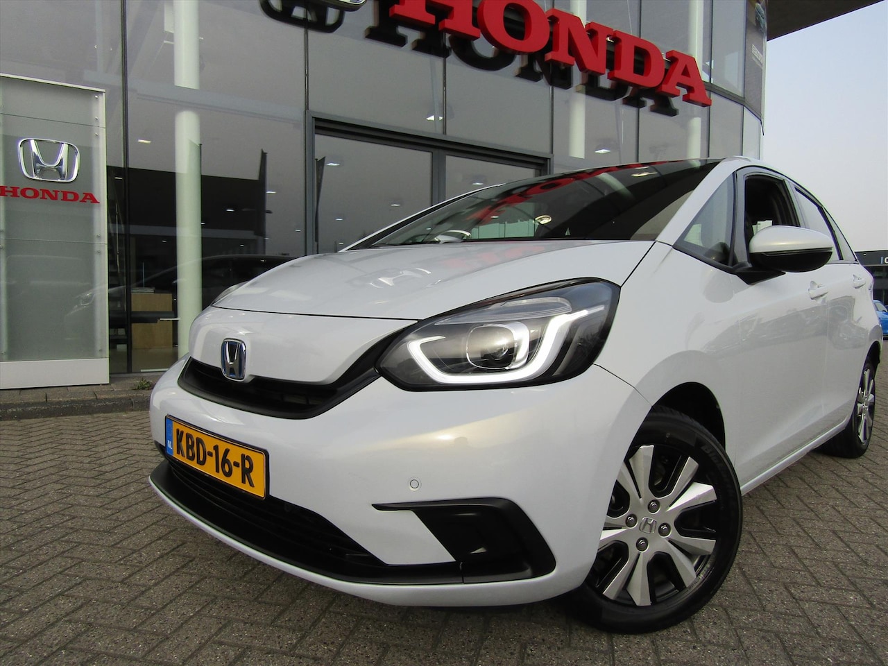 Honda Jazz - 1.5 i-MMD 109pk Hybrid CVT Elegance - AutoWereld.nl